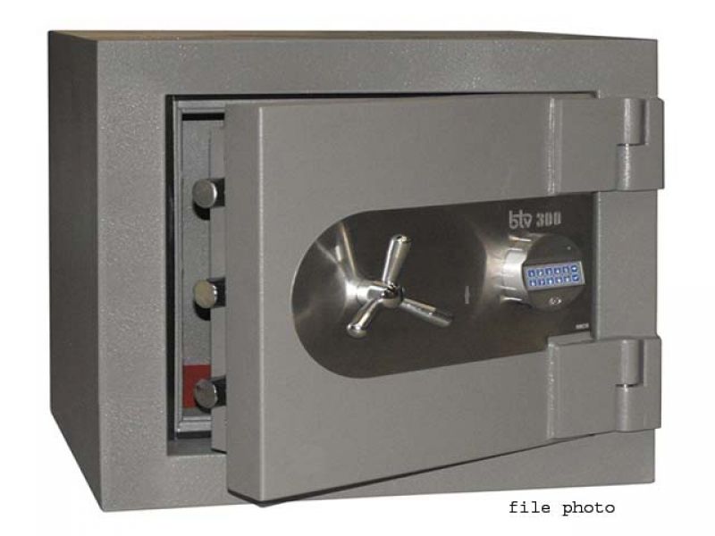 news-1476076918-3623_large