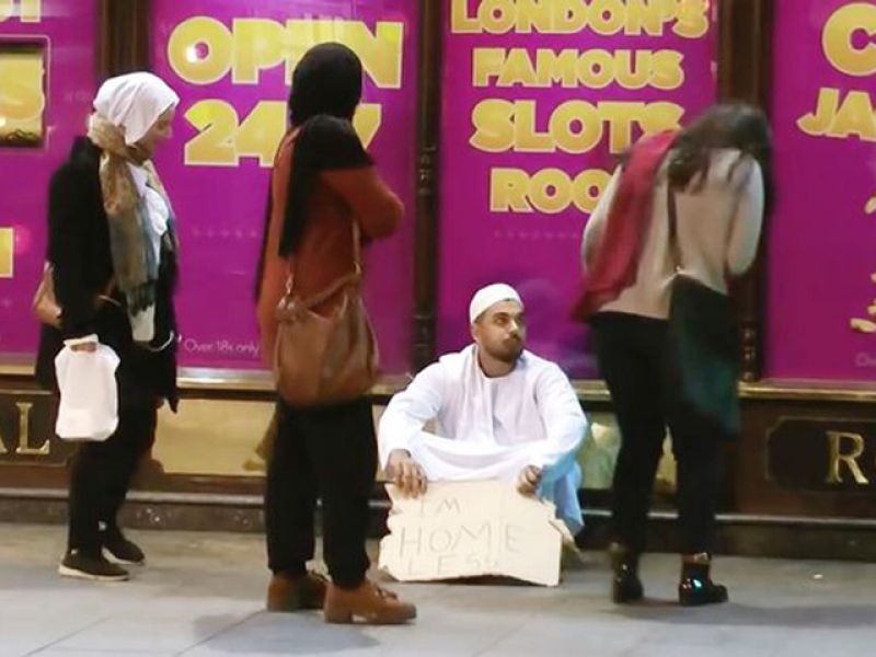 news-1476076918-3623_large